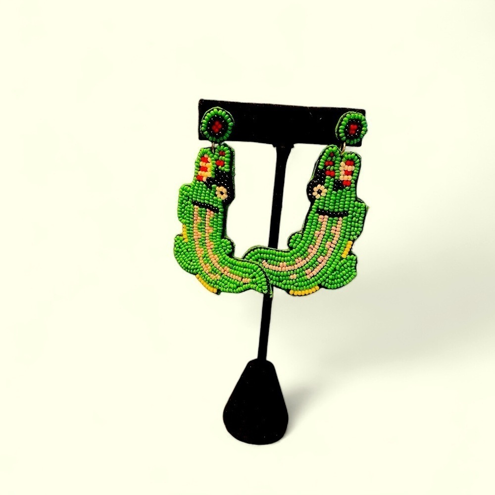 Obx Prep Beaded Alligator Earrings, Green, Felt Backing, 3”x 2”, Florida Gator